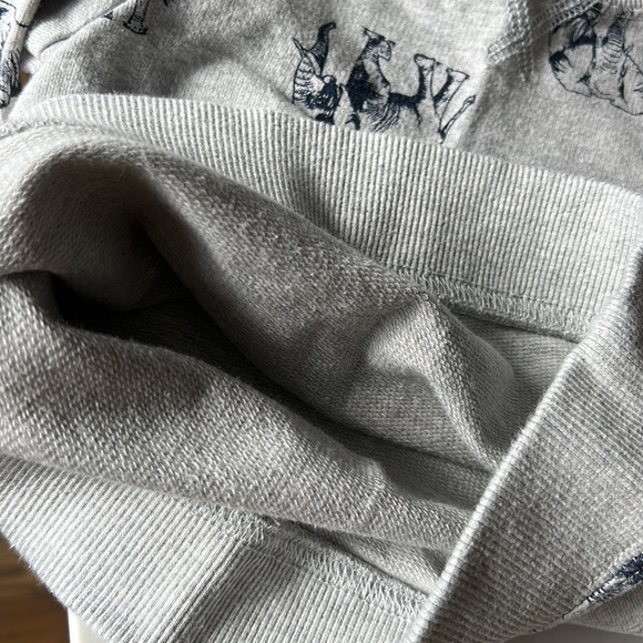 Carters Sweatshirt - Picture 6 of 6